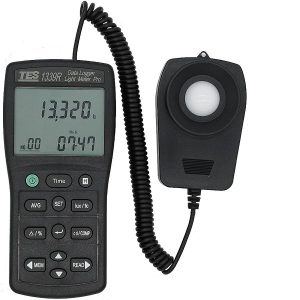 Máy đo cường độ ánh sáng TES TES-1339R